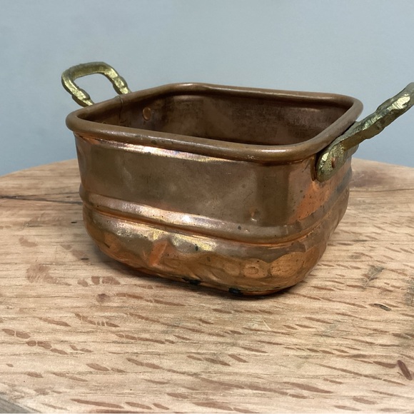 🟡 Vintage - Copper Pot w / Brass Handles - Old/Unique Craftsmanship - Farmhouse - Picture 5 of 14